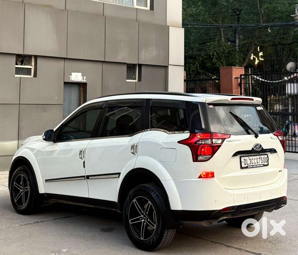 Mahindra Xuv500 W9 At 1.99, 2018, Diesel