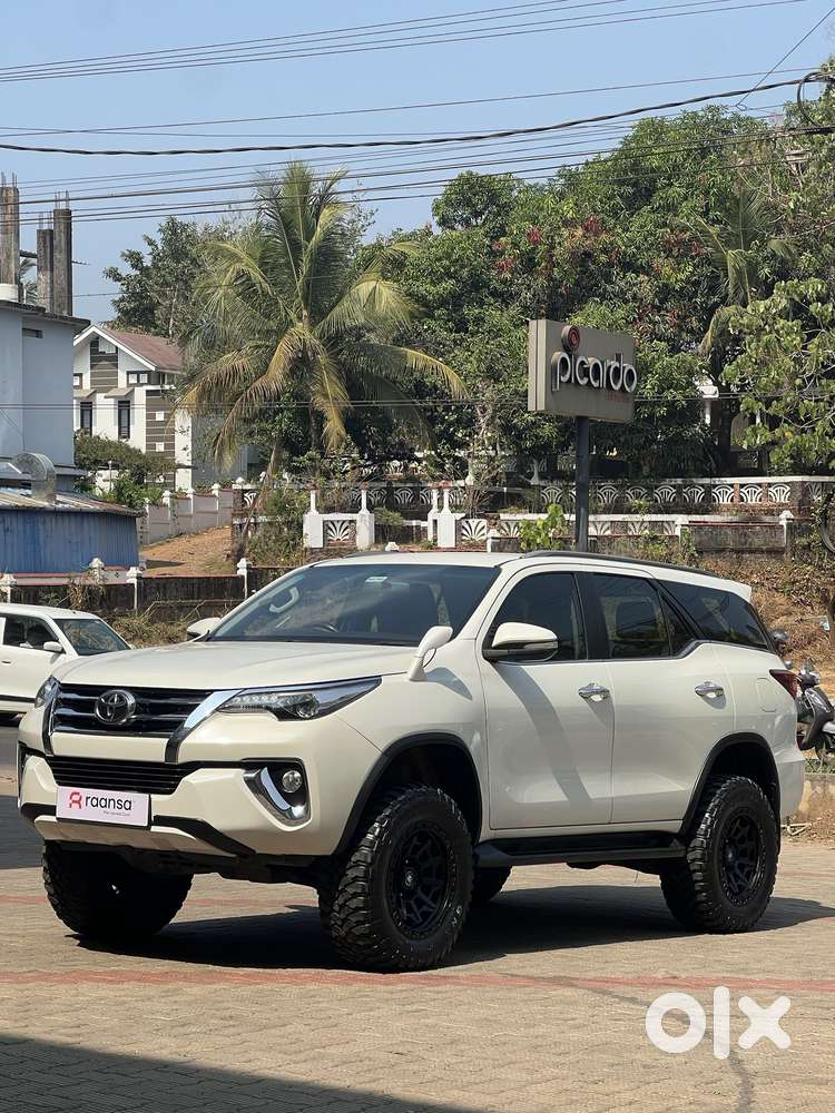 Toyota Fortuner 3.0 4x2 Automatic, 2016, Diesel