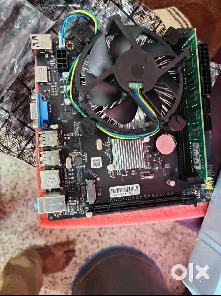 Ddr 2 ram and motherboard cooling fan