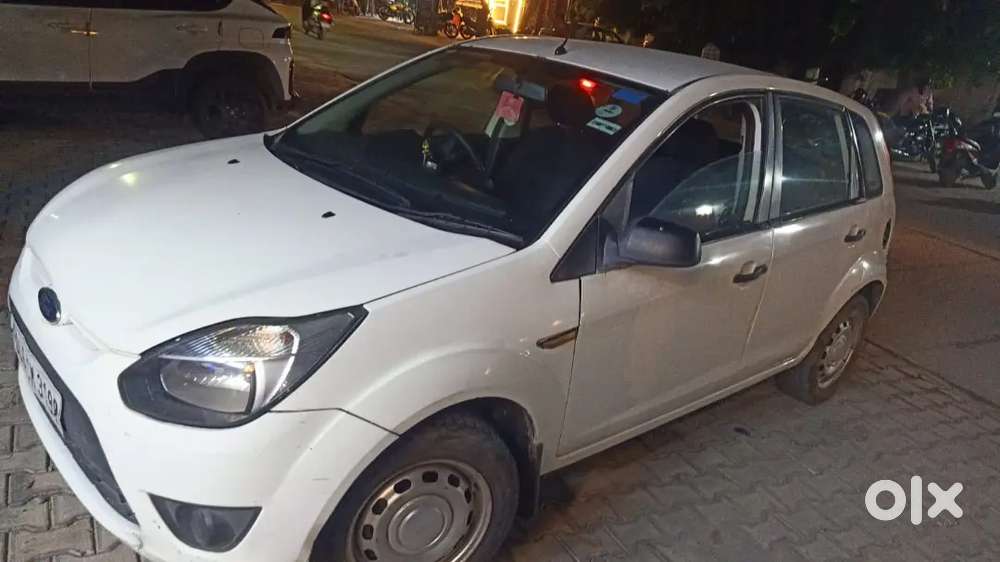 Ford Figo Petrol 2012