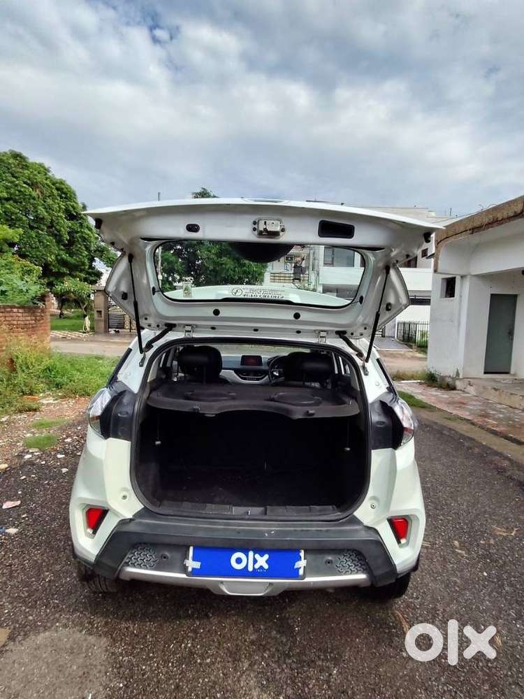 Tata Nexon 1.2 Revotron Xz Plus, 2021, Petrol