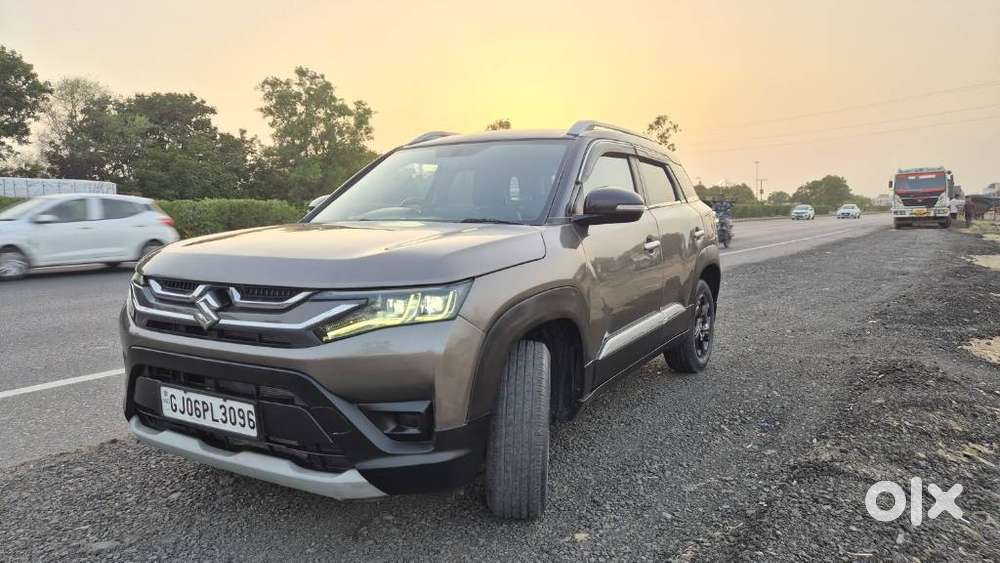 Maruti Suzuki Brezza 1.5 Zxi Cng Dual Tone, 2023, Cng & Hybrids