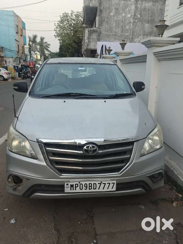 Toyota Innova 2.5 Diesel 2014
