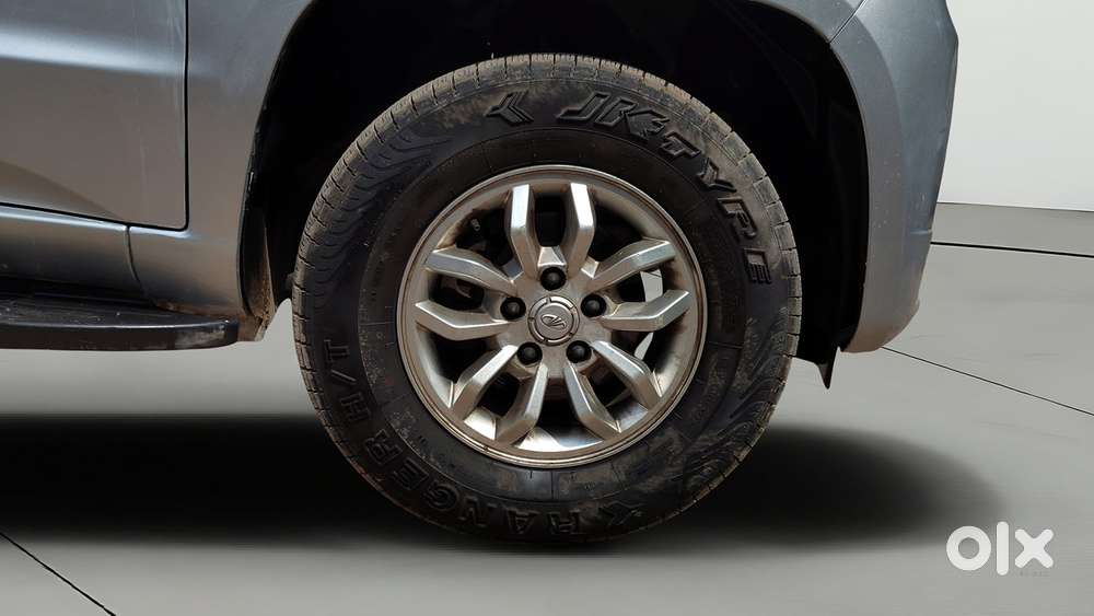 Mahindra Tuv 300 Mhawk100 T8, 2017, Diesel