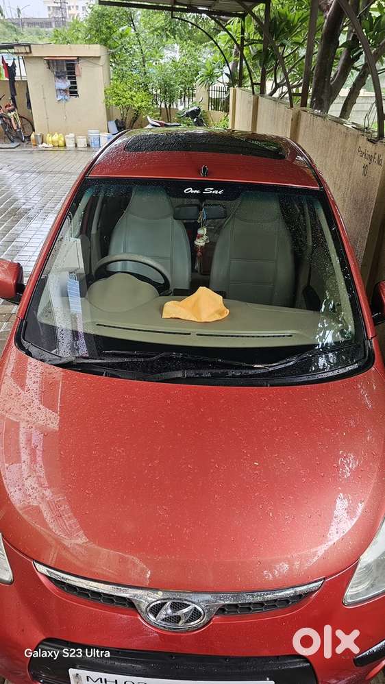 Hyundai I10 Petrol Automatic With Sunroof