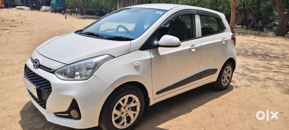 Hyundai Grand I10 Sportz, 2017, Petrol