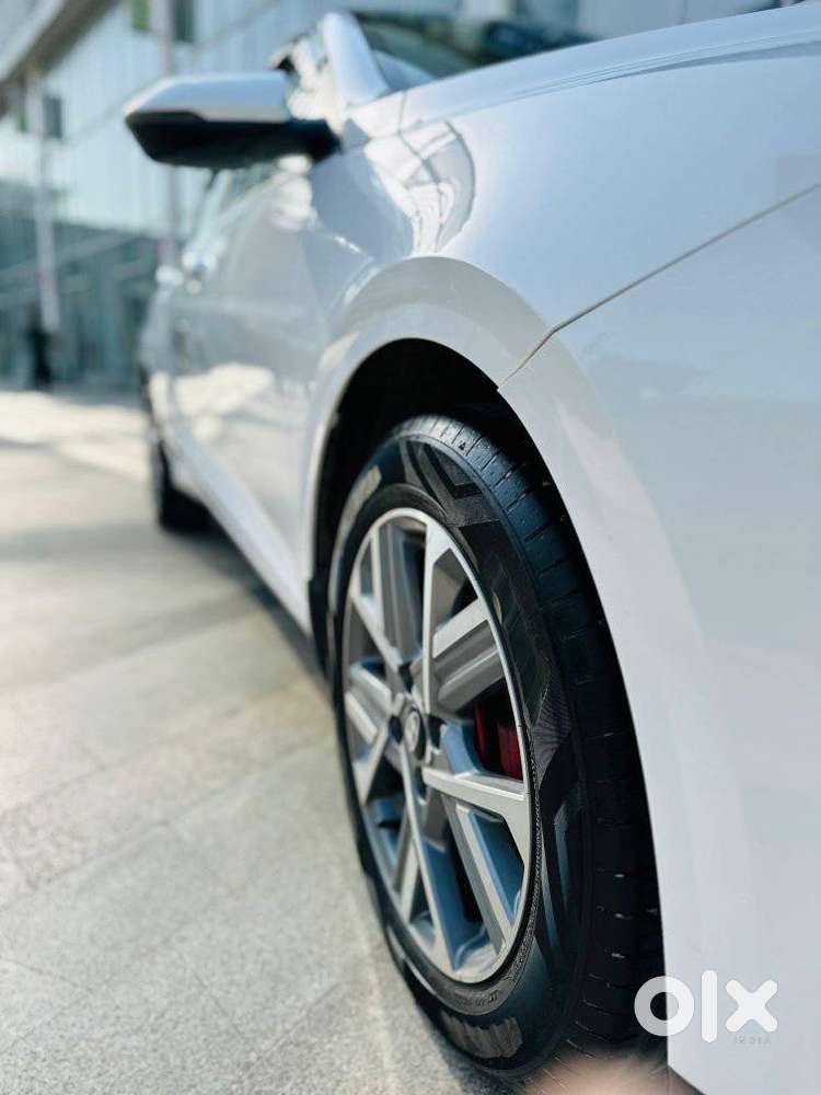 Hyundai Verna 1.5 Sx Petrol Mt, 2024, Petrol
