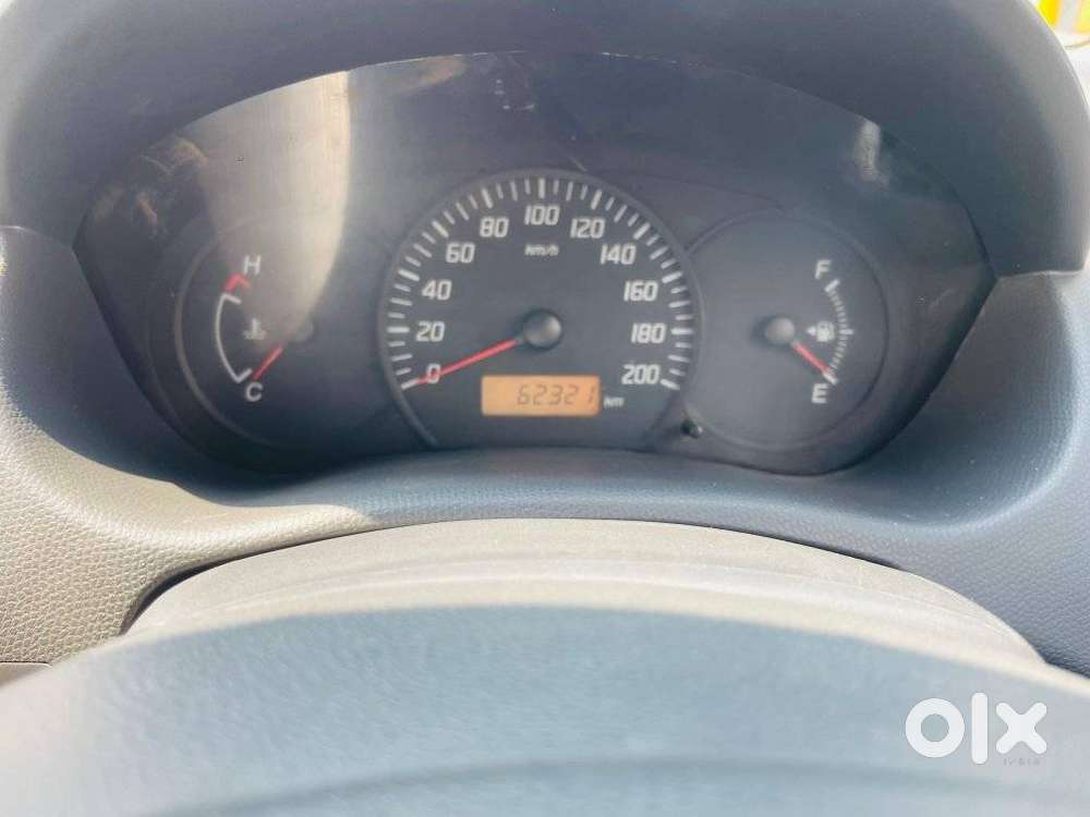 Maruti Suzuki Swift Dzire Tour Ldi, 2016, Diesel