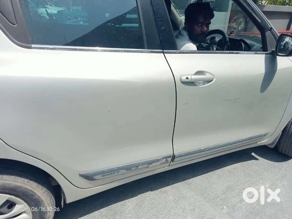 Maruti Suzuki Swift 2020 Diesel 135000 Km Driven