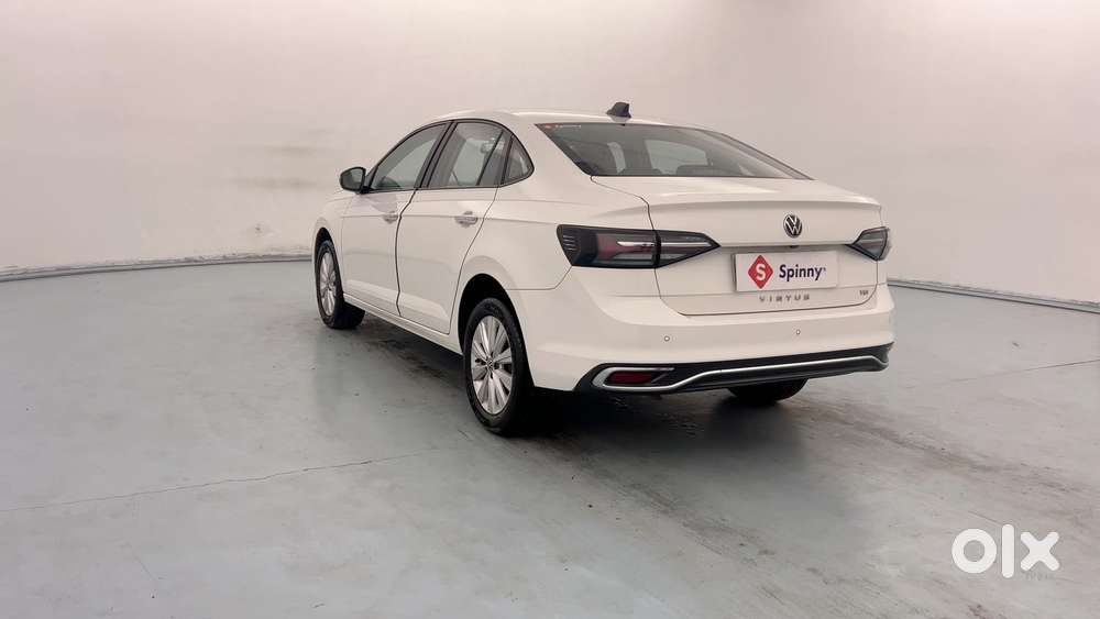 Volkswagen Virtus Highline Plus 1.0 Tsi At, 2023, Petrol