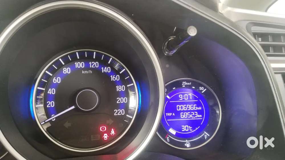 Honda Wr-v 2022 Petrol 6852 Km Driven