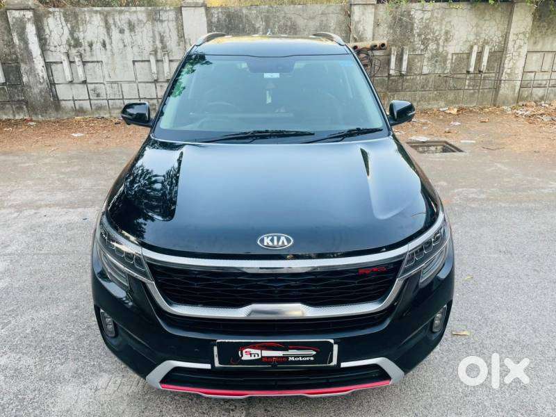 Hyundai Verna 1.5 Sx Ivt, 2023, Petrol