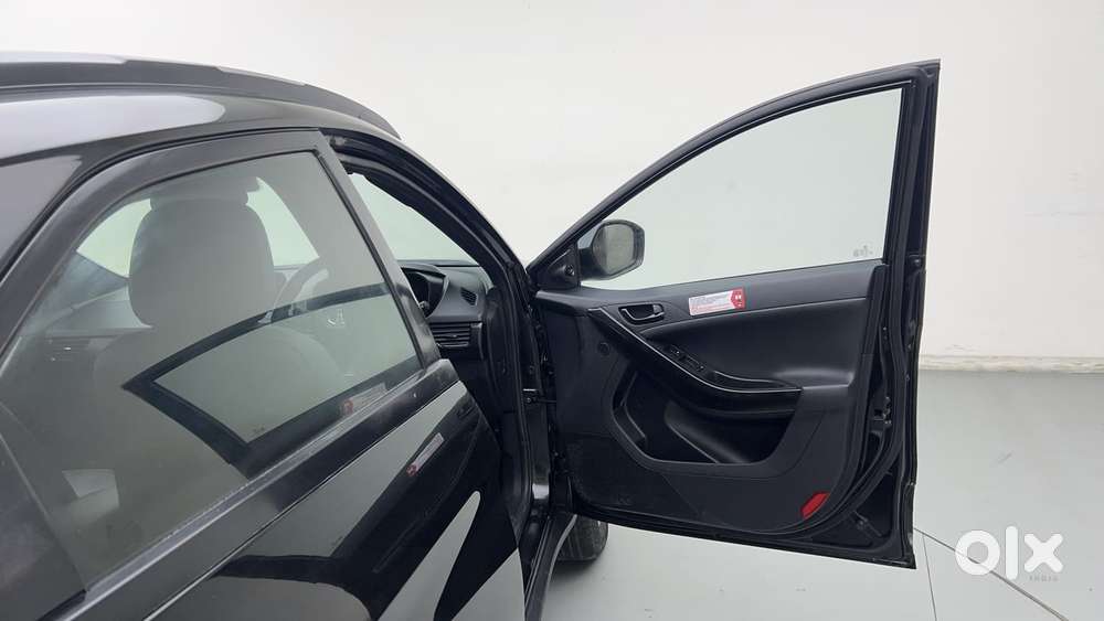 Tata Nexon 1.2 Revotron Xz Plus Hs Dark Edition, 2022, Petrol