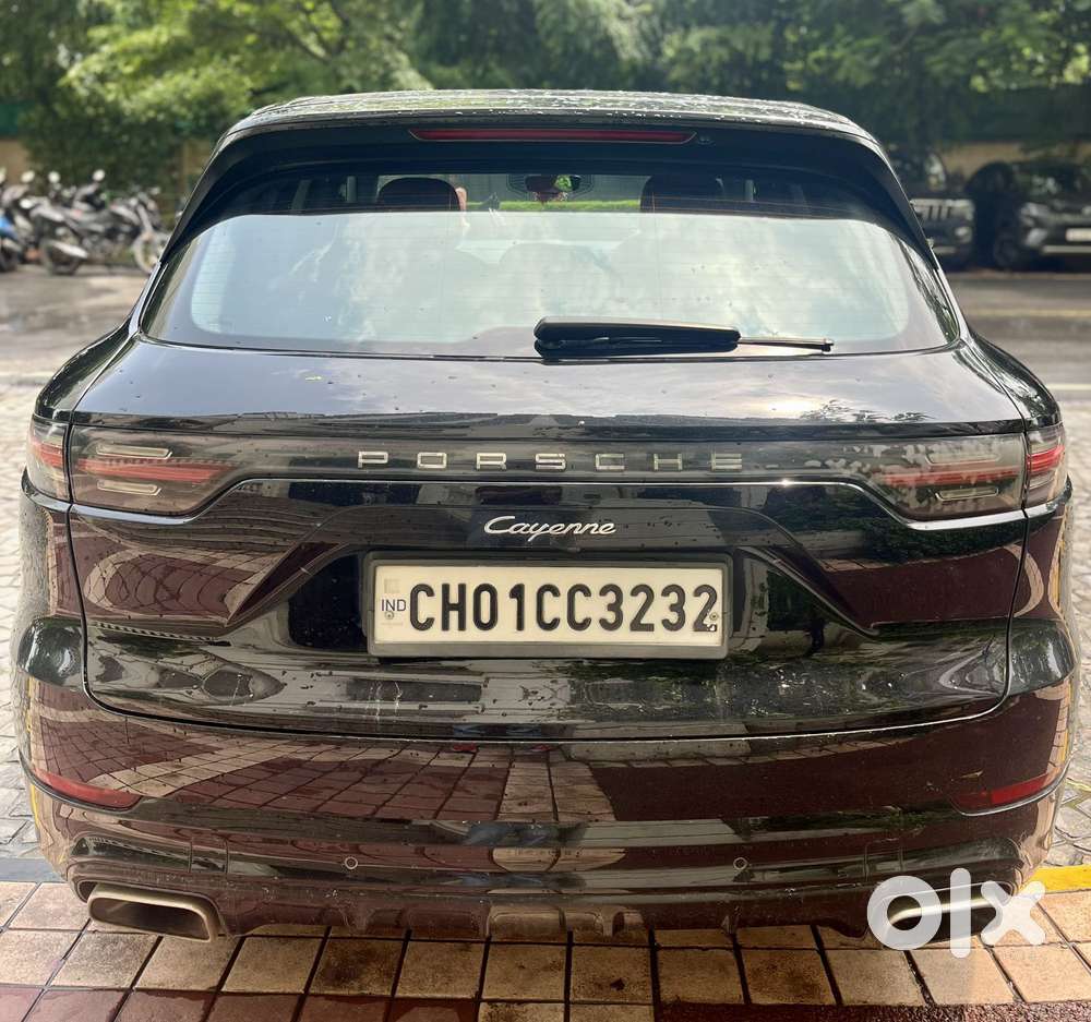 Porsche Cayenne Base, 2020, Petrol