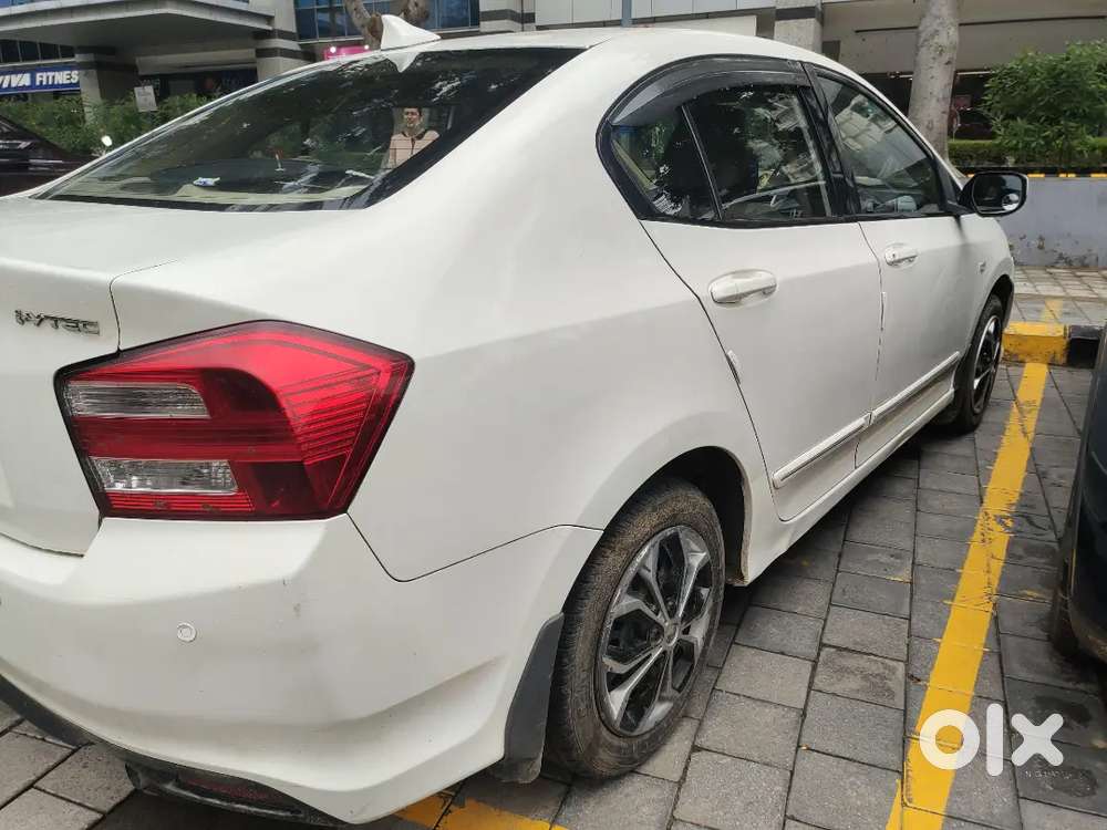 Honda City Petrol Mt 2012 Variant