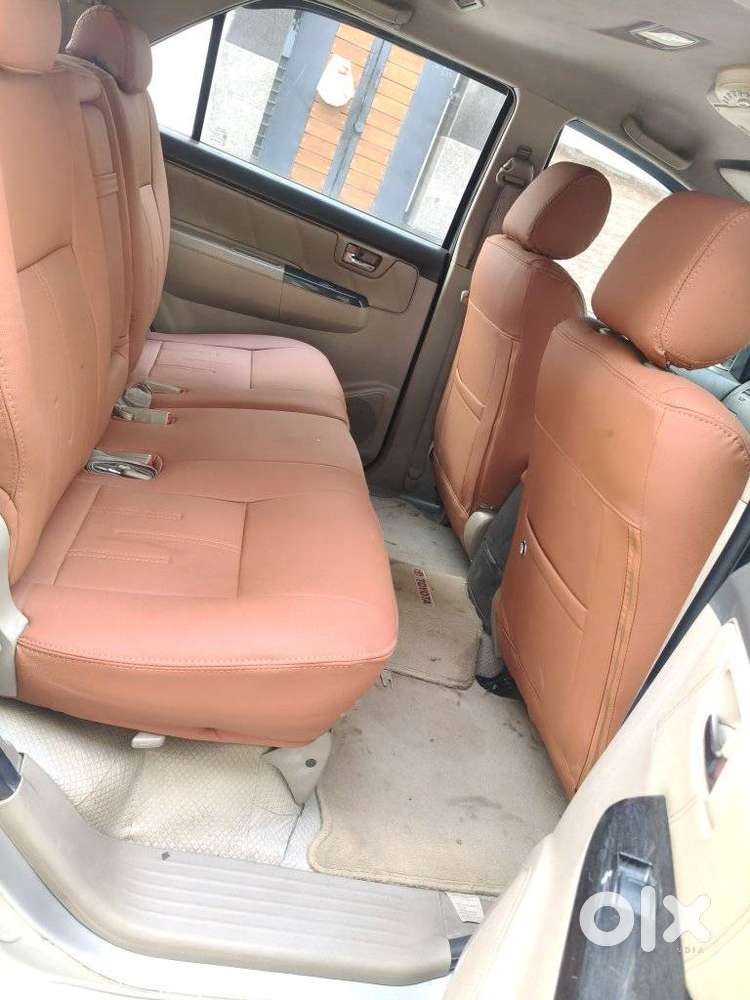 Toyota Fortuner 2011-2016 4x2 Manual, 2014, Diesel