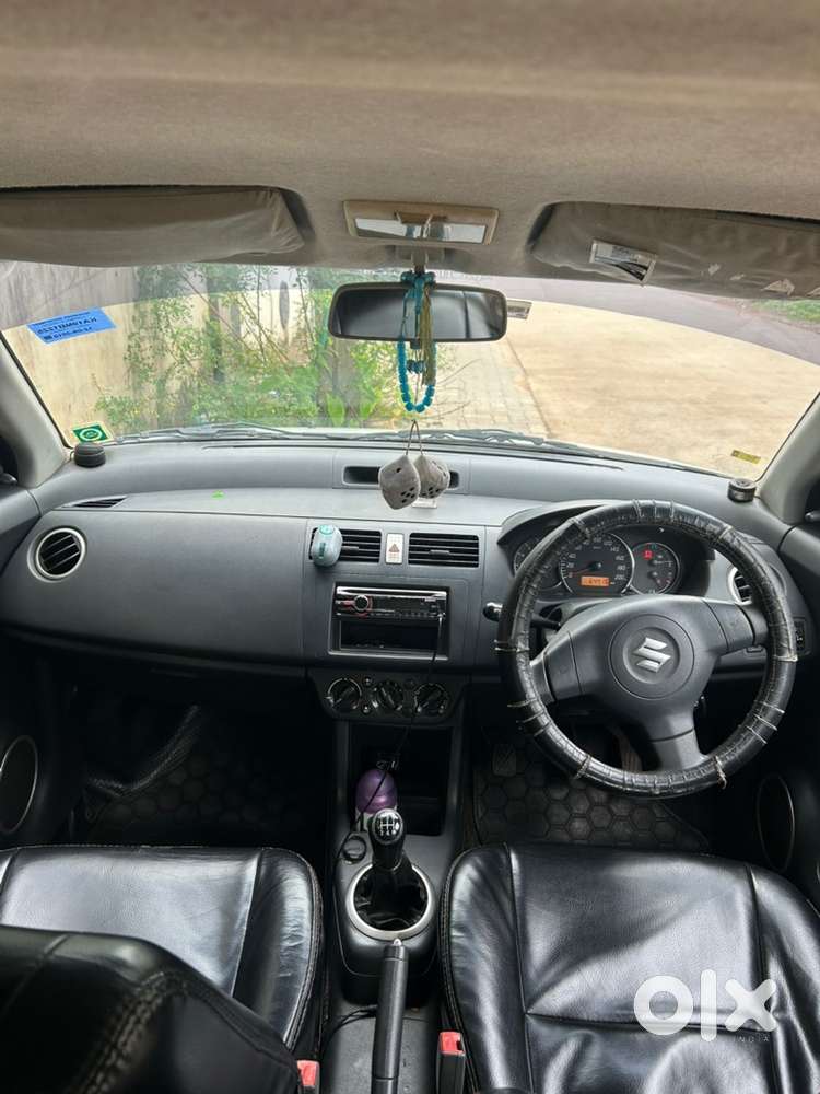 Maruti Suzuki Swift 2010 Year