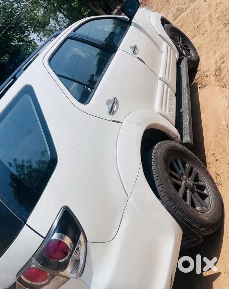Toyota Fortuner Diesel 2015