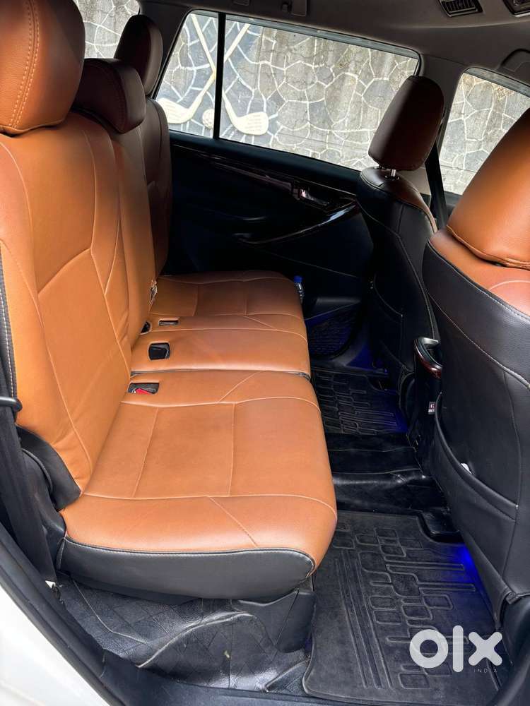 Toyota Innova Crysta 2.7 Gx At 8s, 2017, Diesel