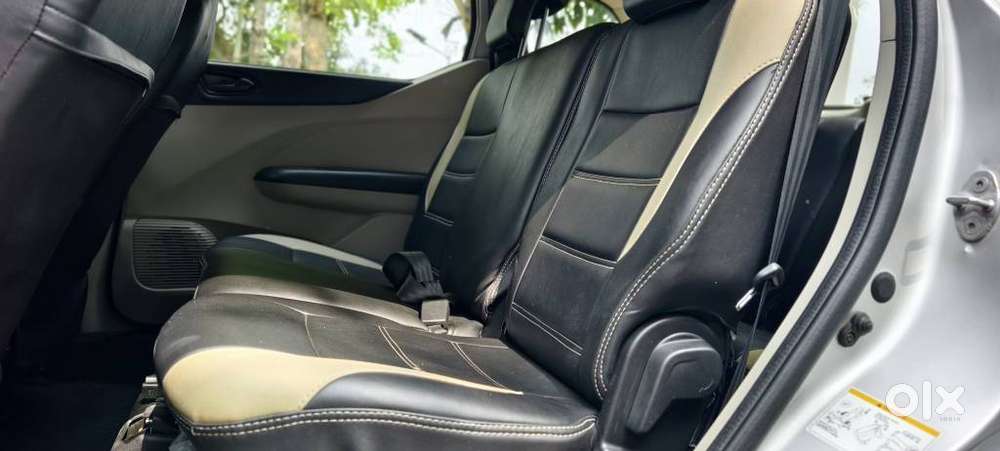 Renault Triber Rxt, 2022, Petrol