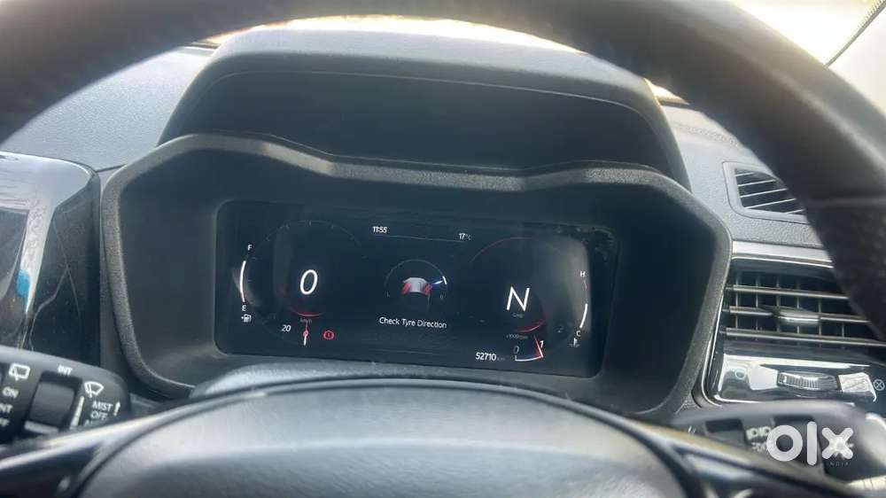 Mahindra Xuv 3xo 2025 Petrol 59000 Km Driven