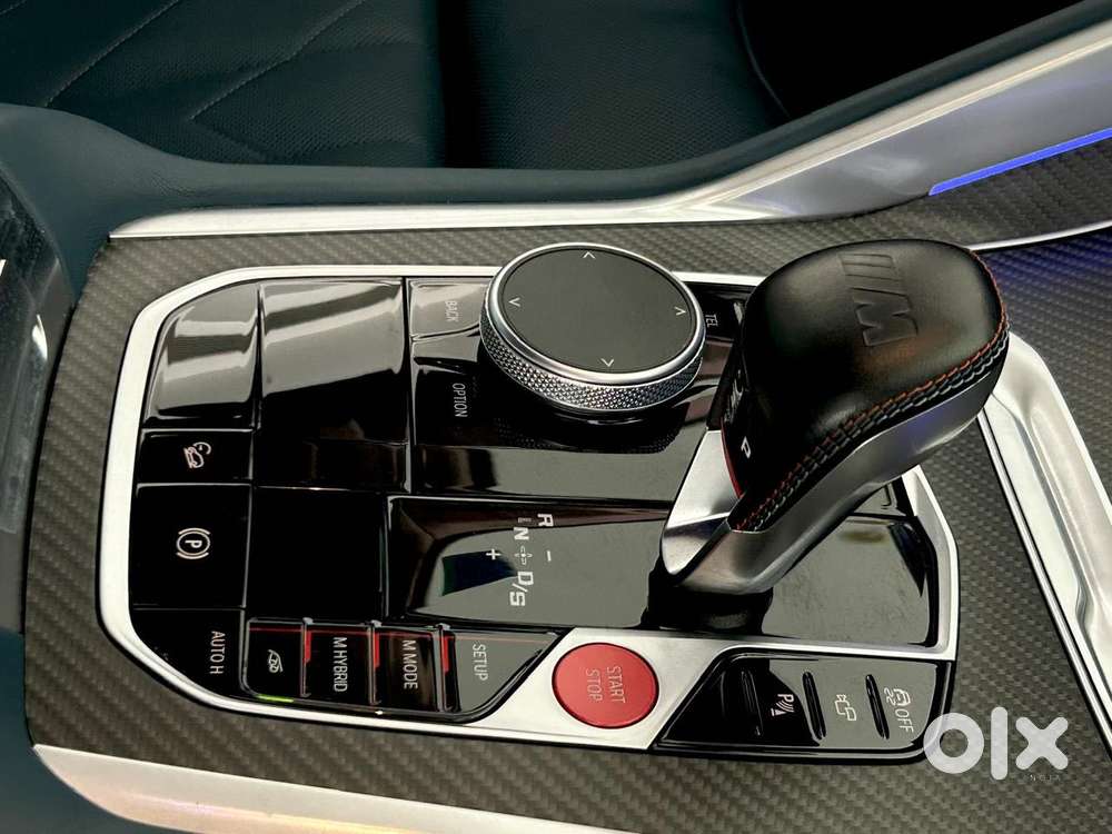 Bmw Xm Plug-in Hybrid, 2024, Cng & Hybrids