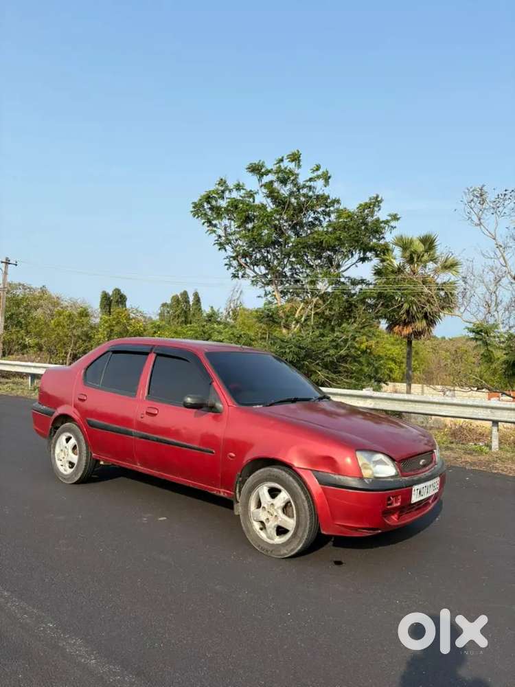 Ford Ikon 2004 Petrol