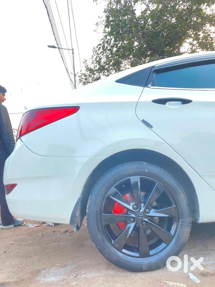 Hyundai Verna 2012 Diesel Well Maintained