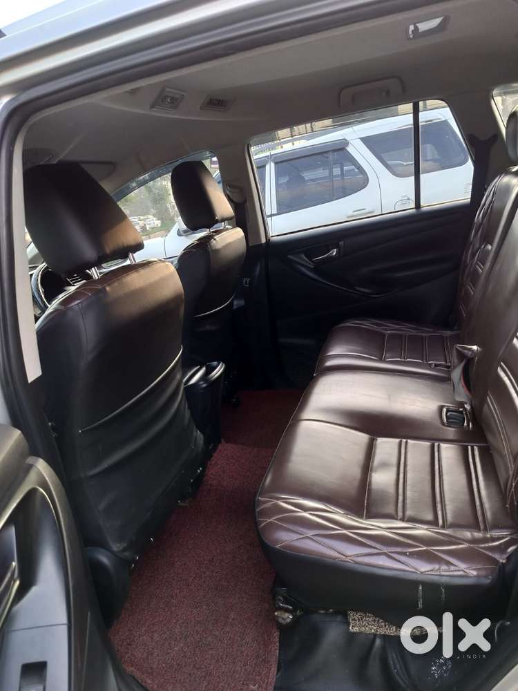 Toyota Innova Crysta 2.4 G Mt, 2016, Diesel