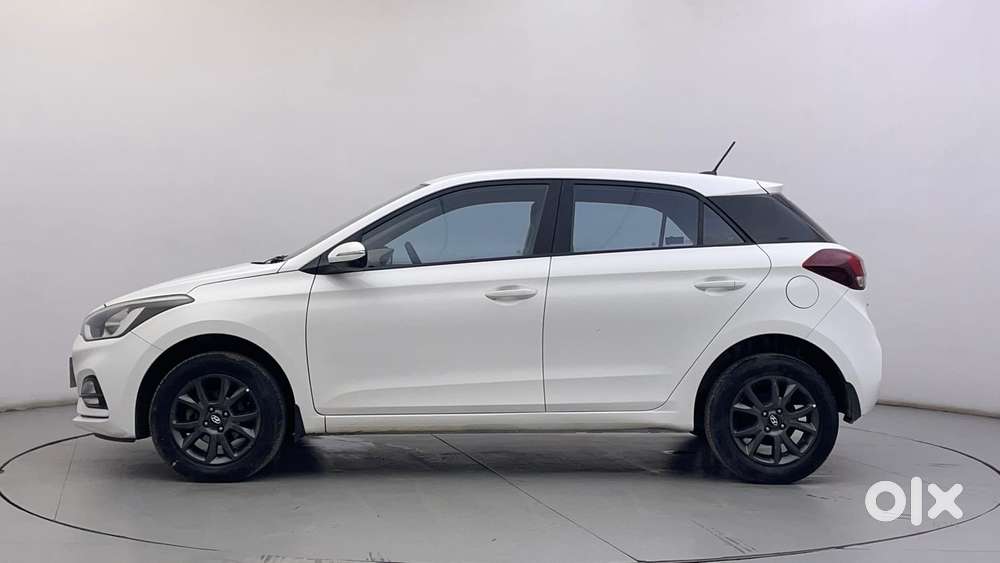 Hyundai Elite I20 Sportz Plus, 2020, Petrol