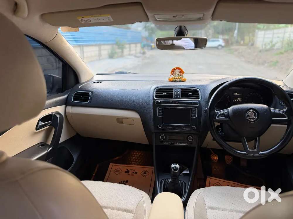 Skoda Rapid Style Plus 2017
