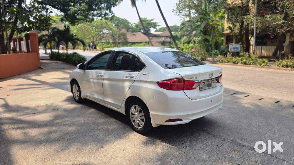 Honda City Sv Mt Edge Edition, 2015, Petrol
