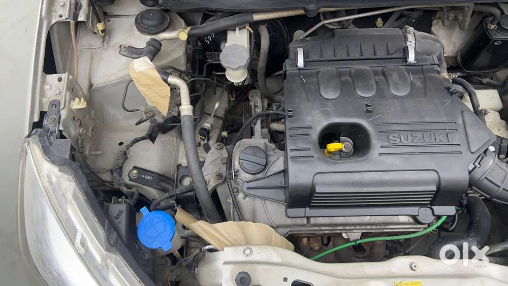 Maruti Suzuki Celerio 1.0 Vxi Amt, 2014, Petrol