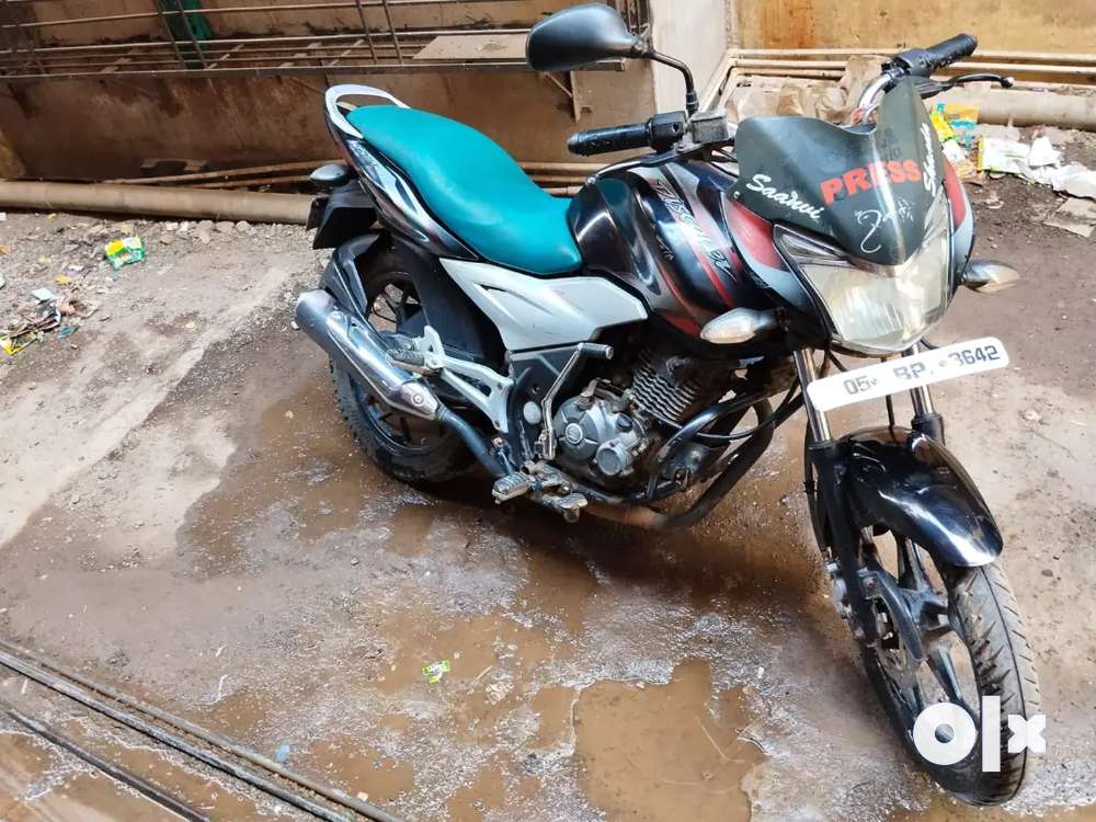 Bajaj discover 125 st images hot sale