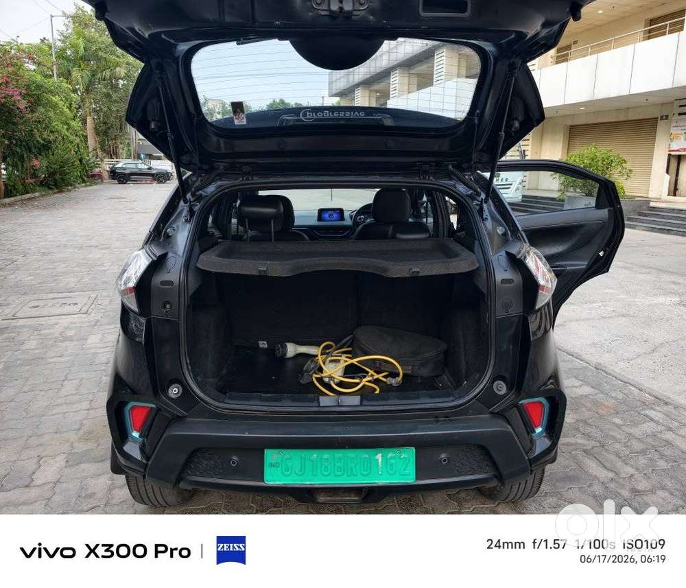 Tata Nexon Ev Prime Xz Plus Dark Edition, 2022, Electric