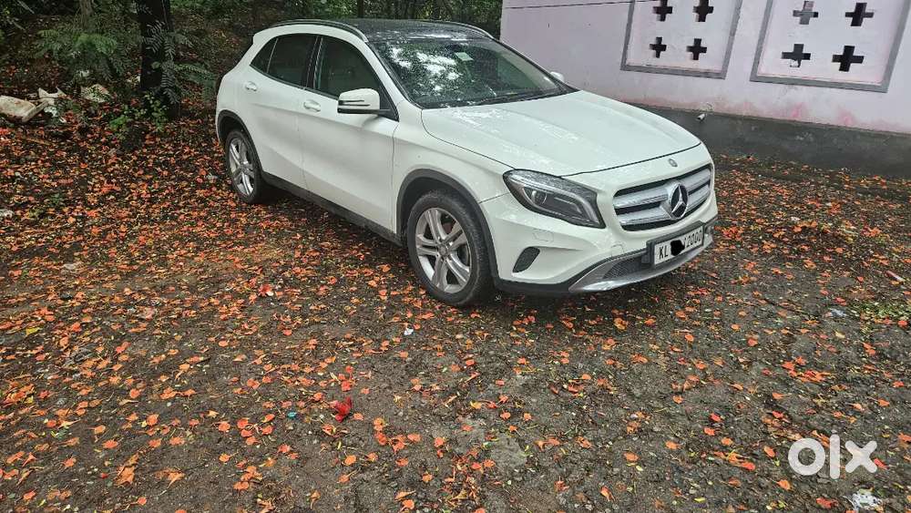 Mercedes-benz Gla 200 2015 Diesel 130000 Km Driven