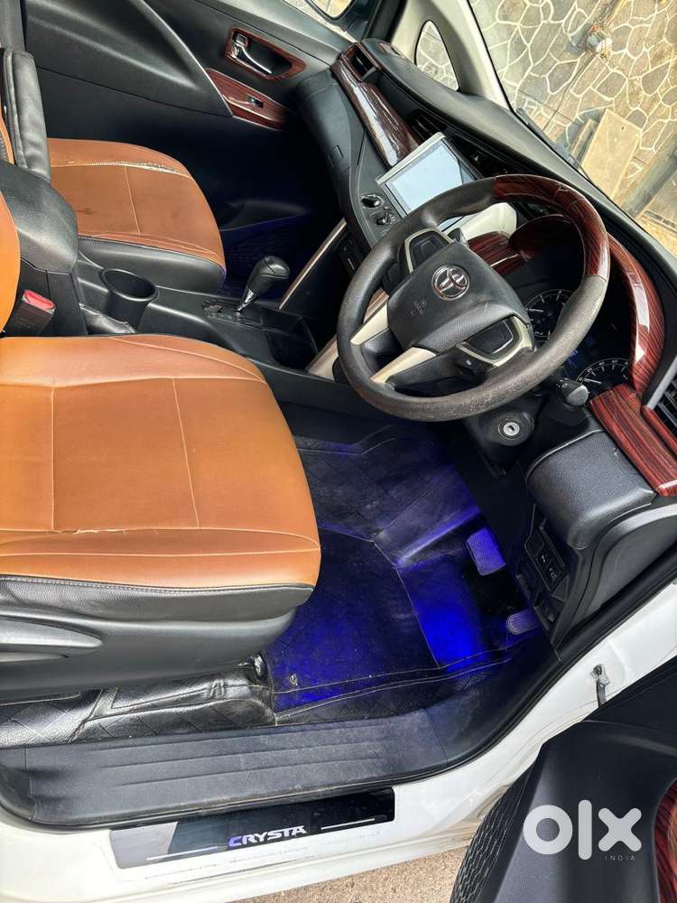 Toyota Innova Crysta 2.7 Gx At 8s, 2017, Diesel