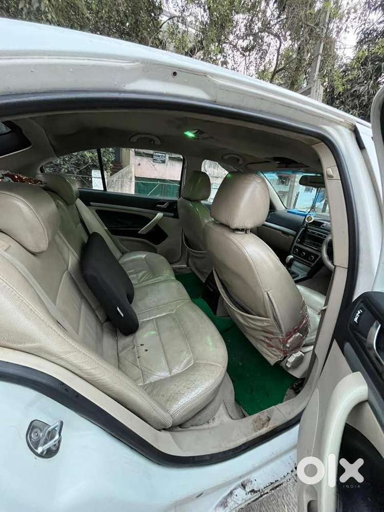 Skoda Laura