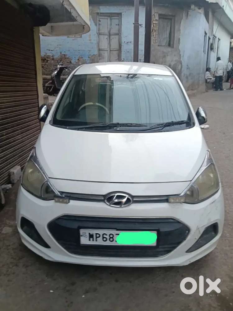 Hyundai Xcent 2016