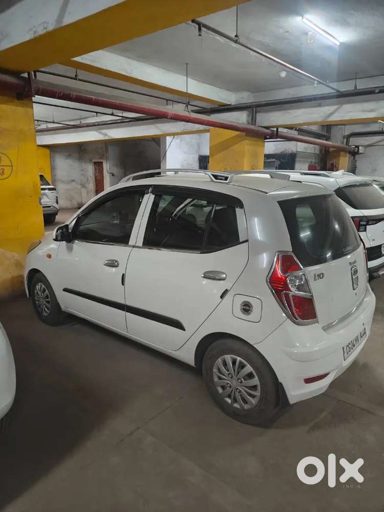Hyundai I10 Sportz Petrol Manual 2015