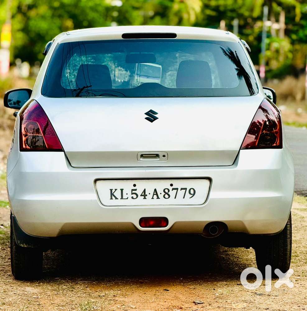 Maruti Suzuki Swift Petrol 2010