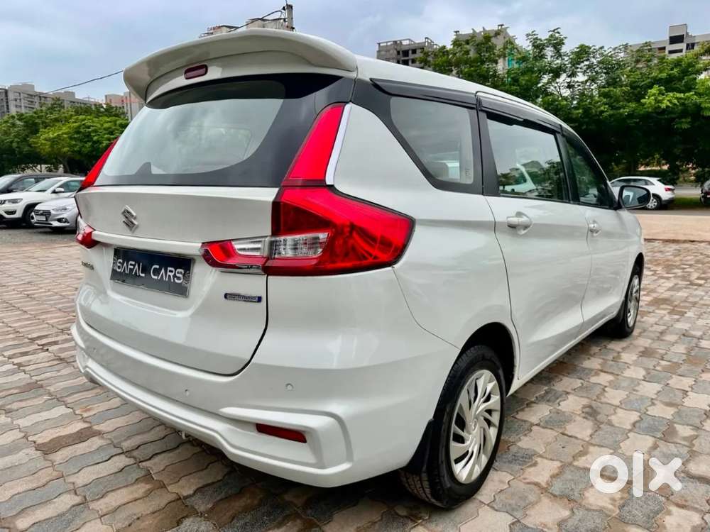 Maruti Suzuki Ertiga 1.5 Vxi, 2021, Petrol