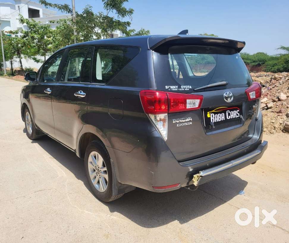 Toyota Innova Crysta 2.4 V, 2017, Diesel