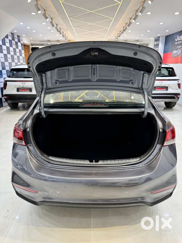 Hyundai Verna 1.6 Sx (o) Crdi At, 2017, Diesel
