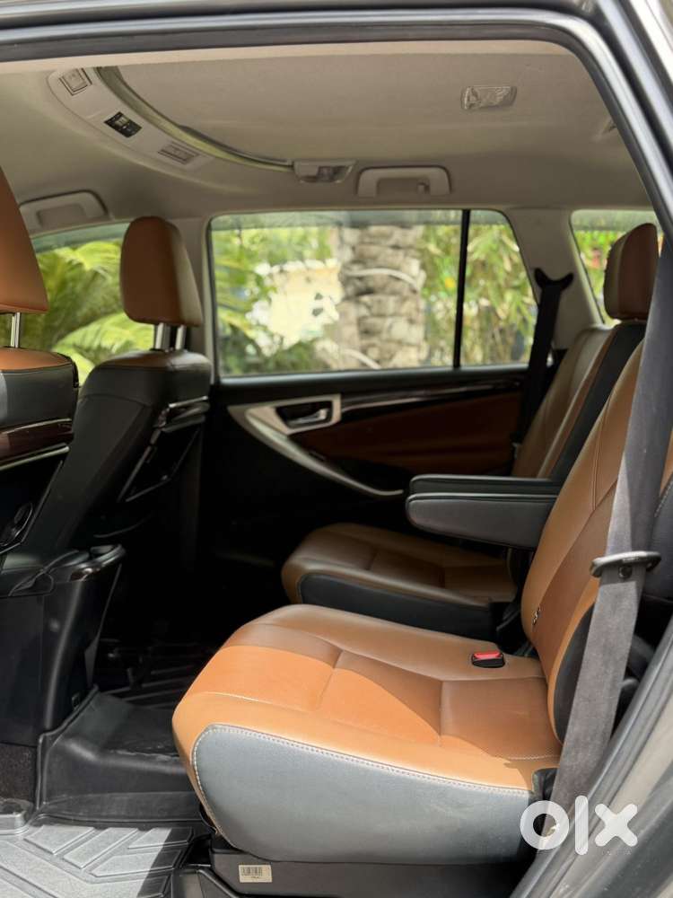 Toyota Innova Crysta [2020-ongoing] 2.4 Zx 7 Str, 2021, Diesel