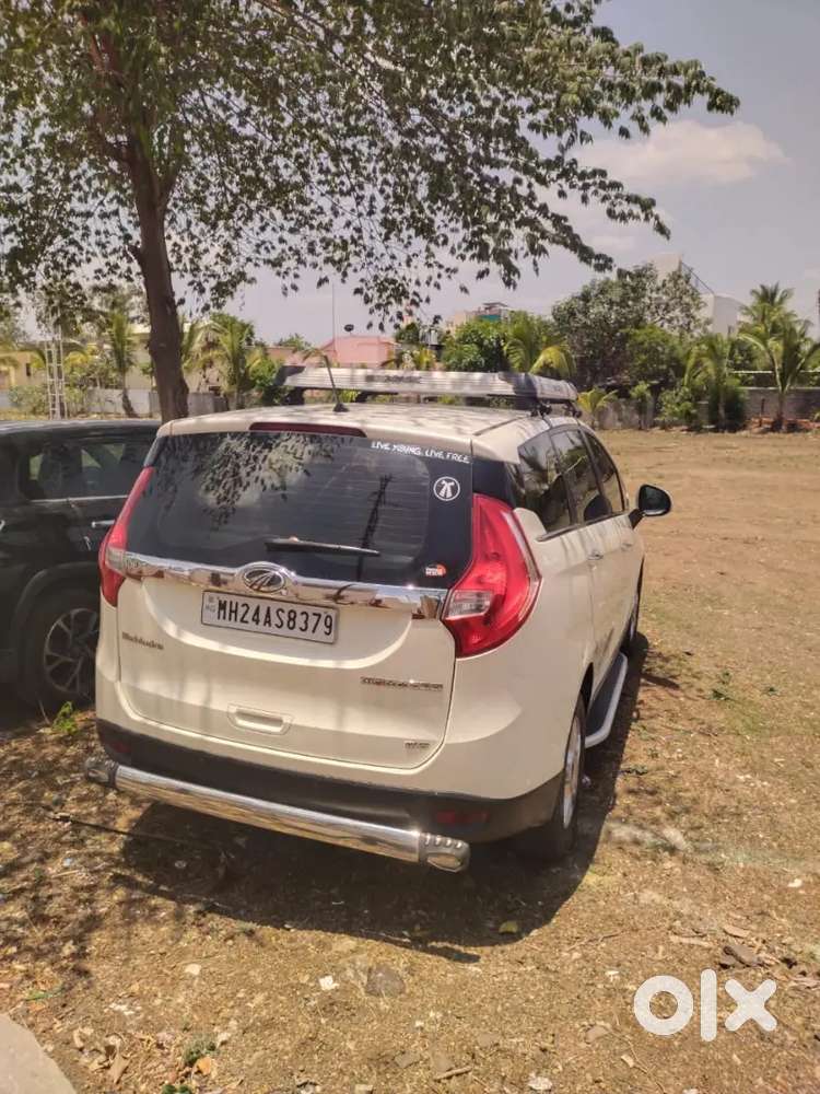 Mahindra Marazzo 2019 Diesel 182000 Km Driven