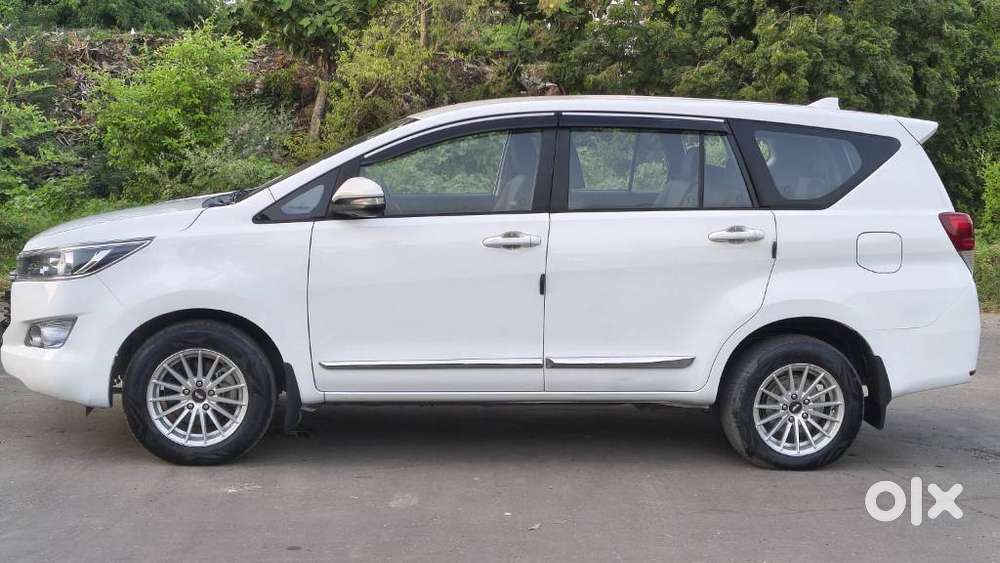 Toyota Innova Crysta 2.4 G Mt 8s, 2020, Diesel