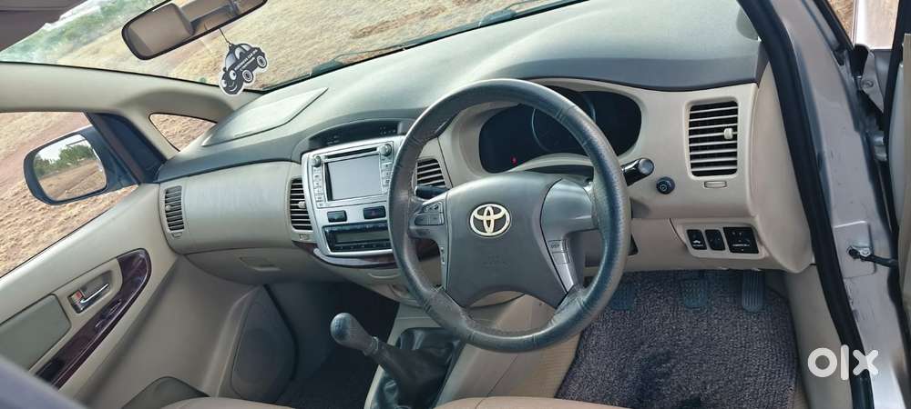 Toyota Innova 2.5 Vx 8 Str, 2013, Diesel