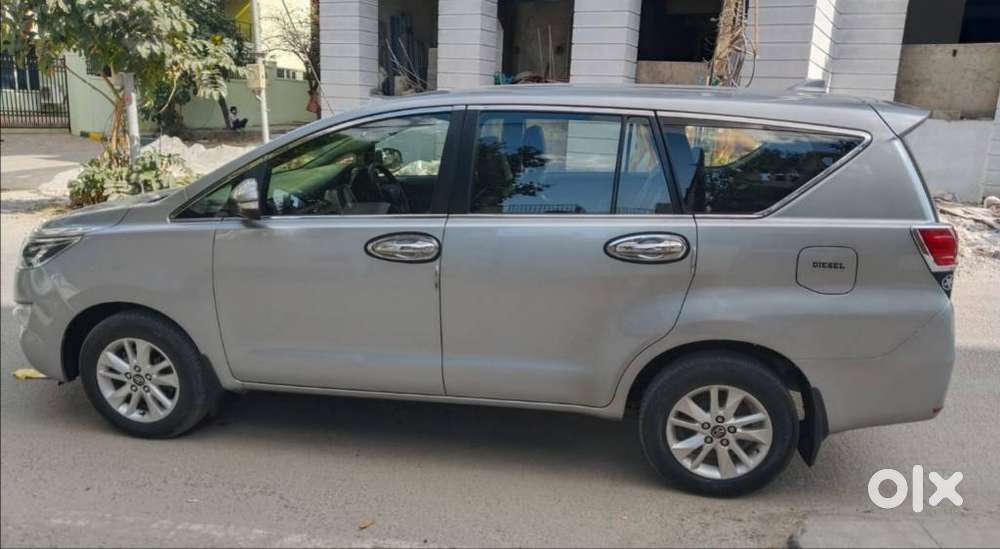 Toyota Innova Crysta 2.4 G Mt, 2016, Diesel