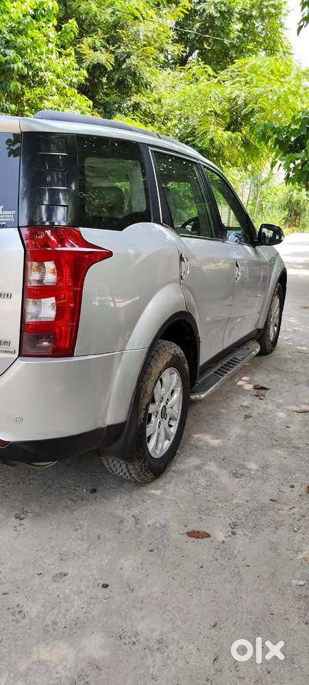 Mahindra Xuv500 2.2 W10 Sportz Edition Mt, 2017, Diesel